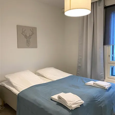 Kotimaailma - Saunallinen Kaksio - Haermaelae * Tampere